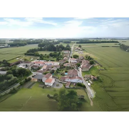 Nid Charentais Angouleme Pool Jacuzzi *